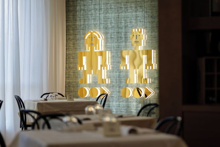 Dining 59 of 79
