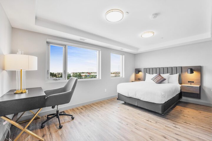 Room 12 of 17