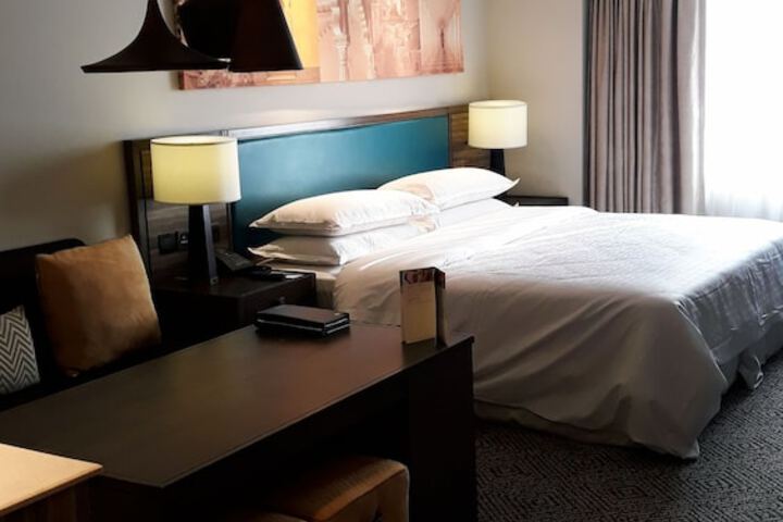 Room 19 of 112