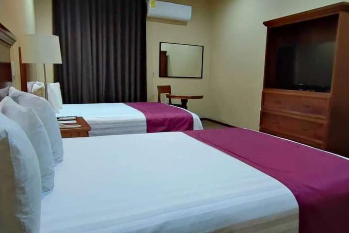 Room 10 of 49