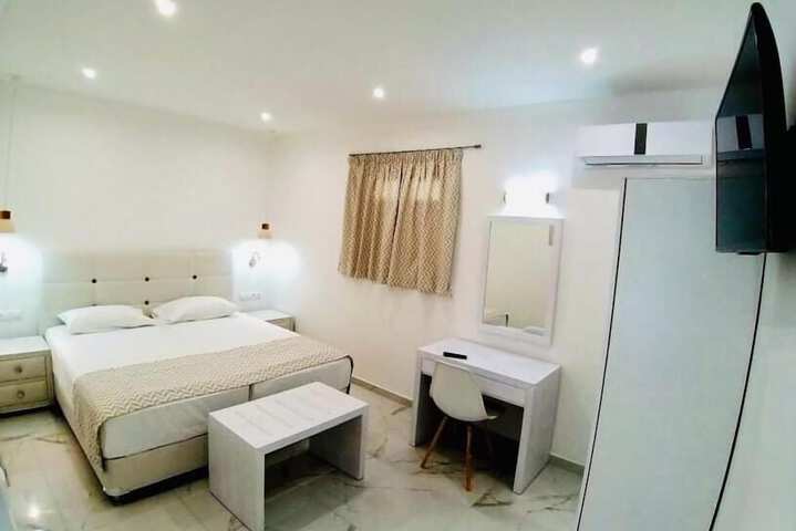 Room 20 of 62