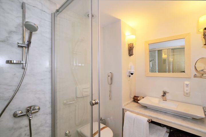 Bathroom Vanities