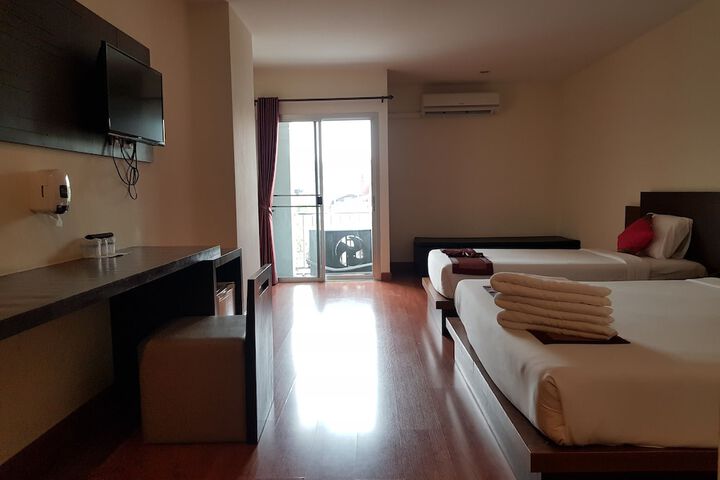 Room 30 of 79