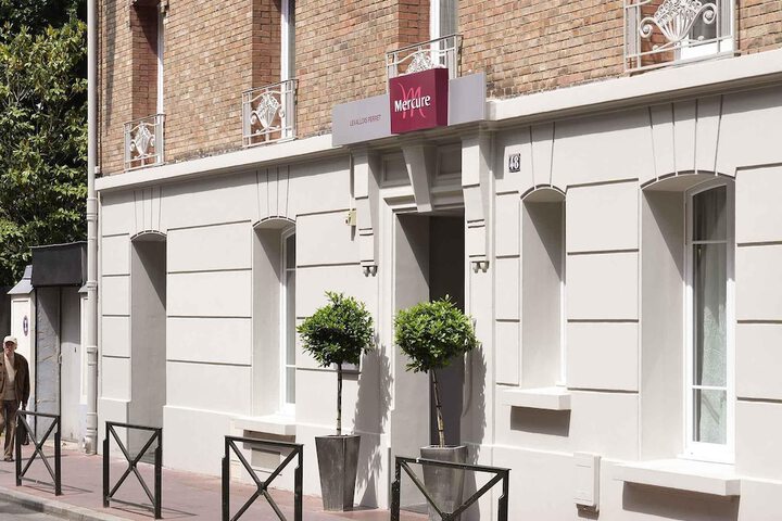 Facade