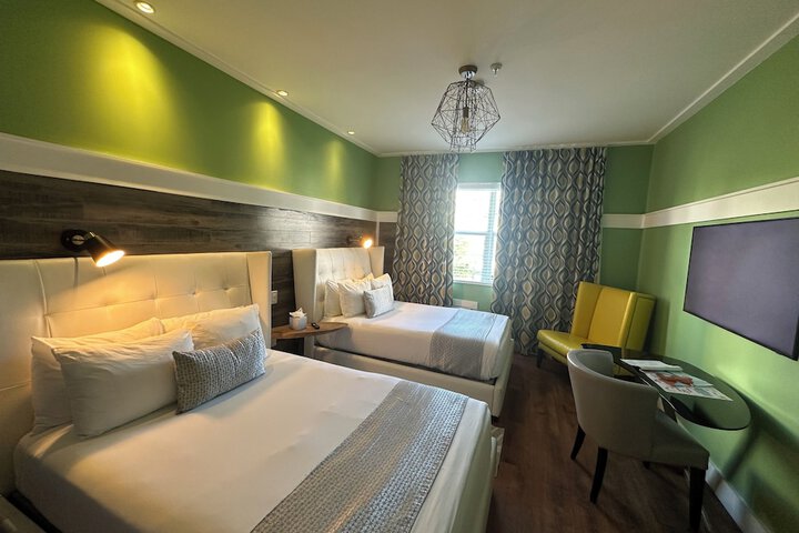 Room 18 of 59