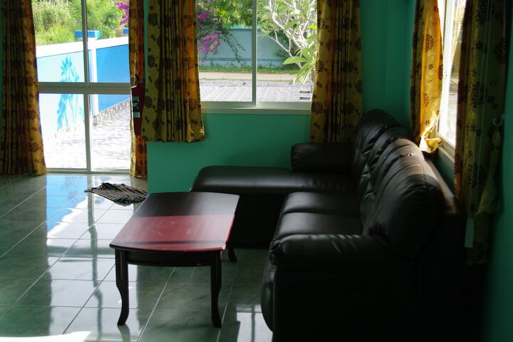 Room 8 of 39