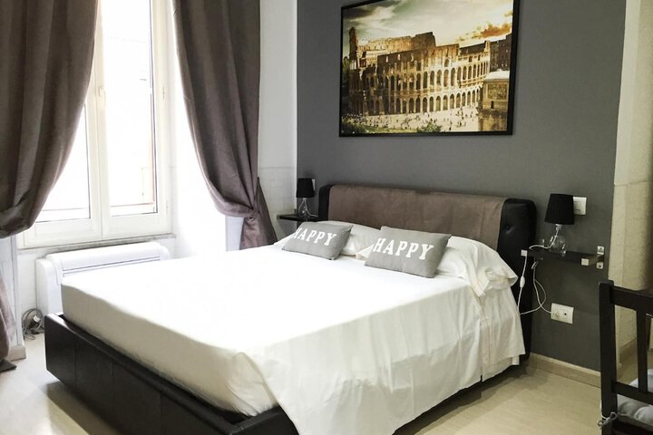 Room 8 of 32