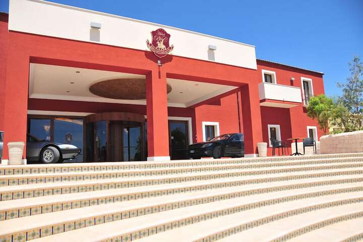 Hotel 89 of 96