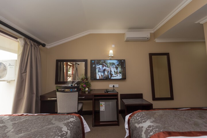 Room 12 of 55