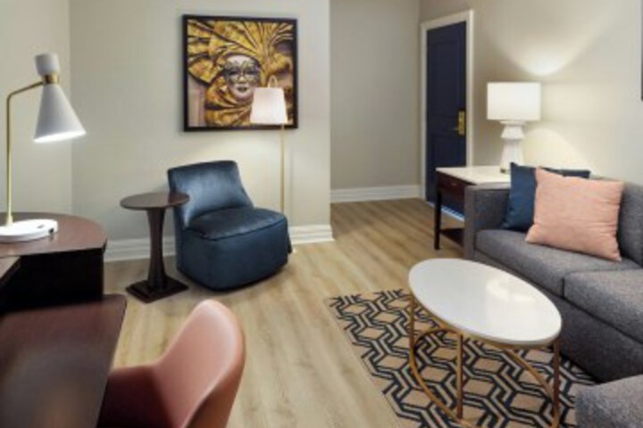 Room 15 of 34