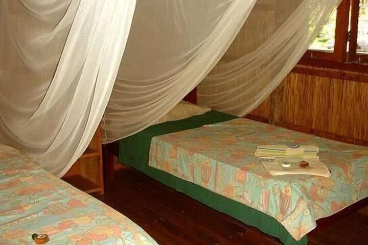 Room 10 of 40
