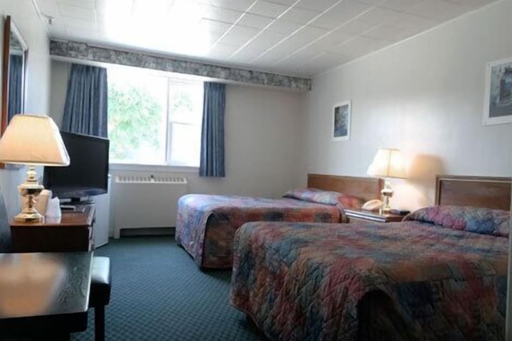 Room 5 of 45