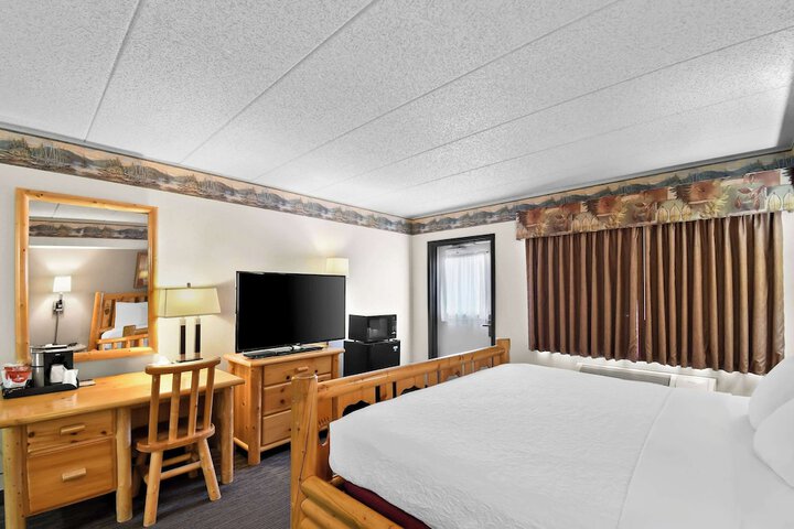 Room 38 of 55