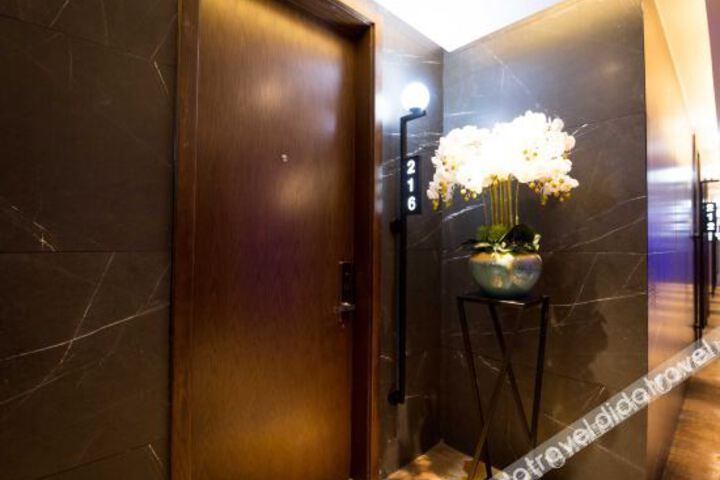 Hotel Interior 16 of 34