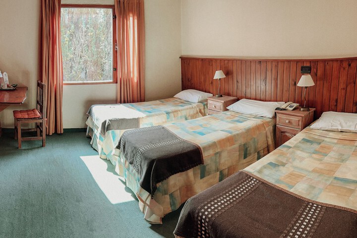 Room 28 of 90