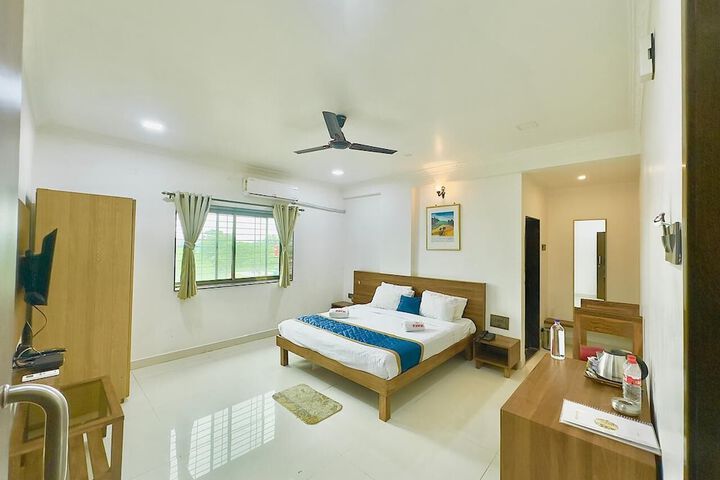 Room 8 of 21