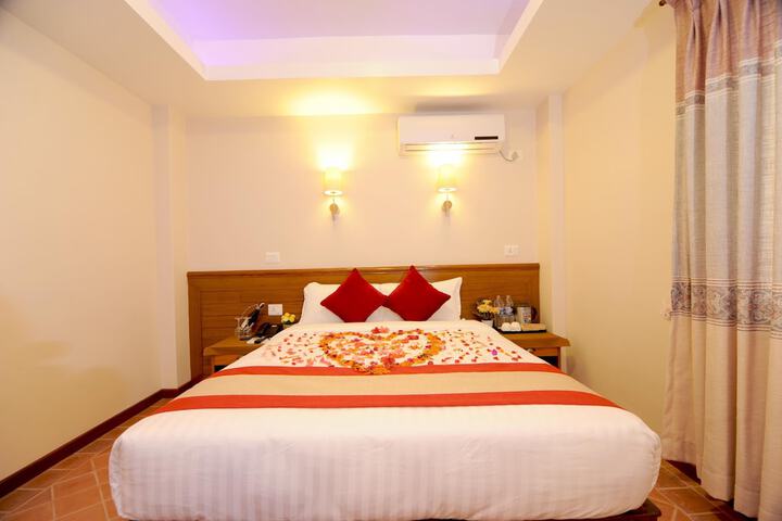 Room 16 of 34