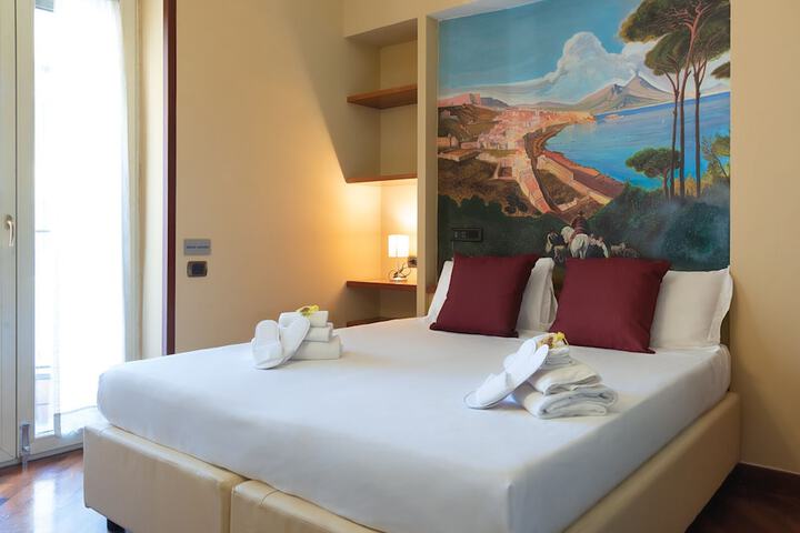 Room 10 of 29