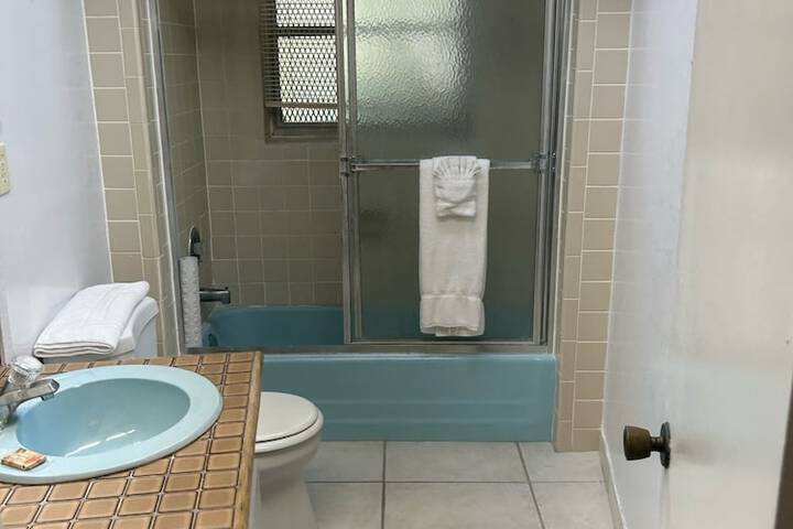 Room 20 of 26