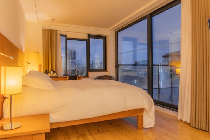 Room 20 of 121