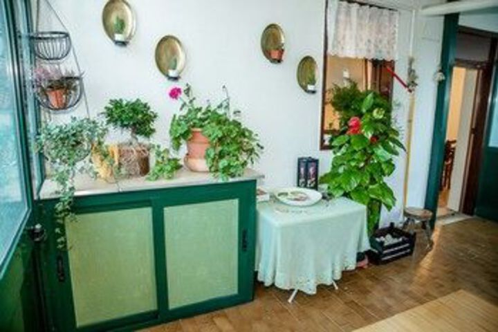 Room 16 of 29