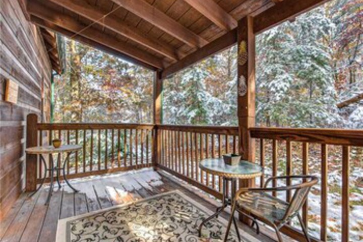 Sunset Lodge 3 Bedrooms, Hot Tub, Fireplace