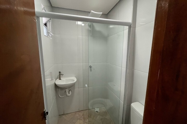 Room 68 of 87