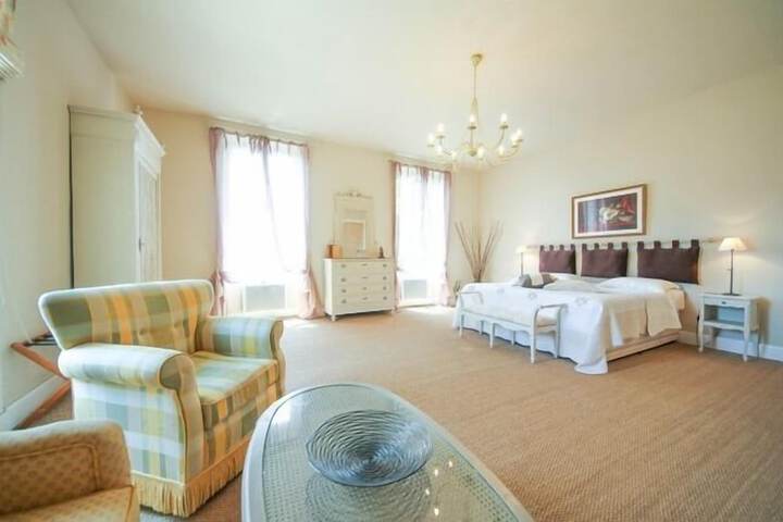 Room 15 of 55
