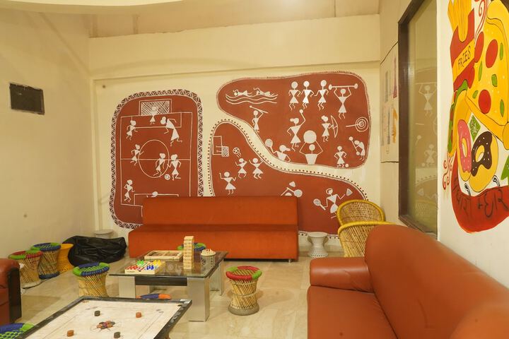 Room 40 of 64