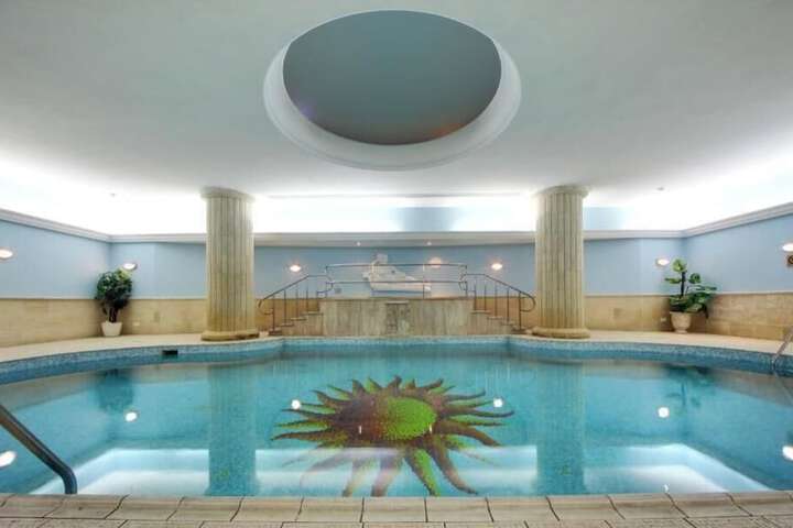 Pool 107 of 148