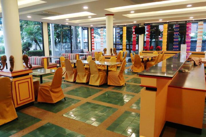 General 3 of 16