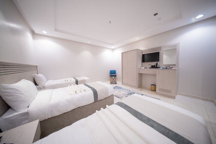 Room 41 of 64