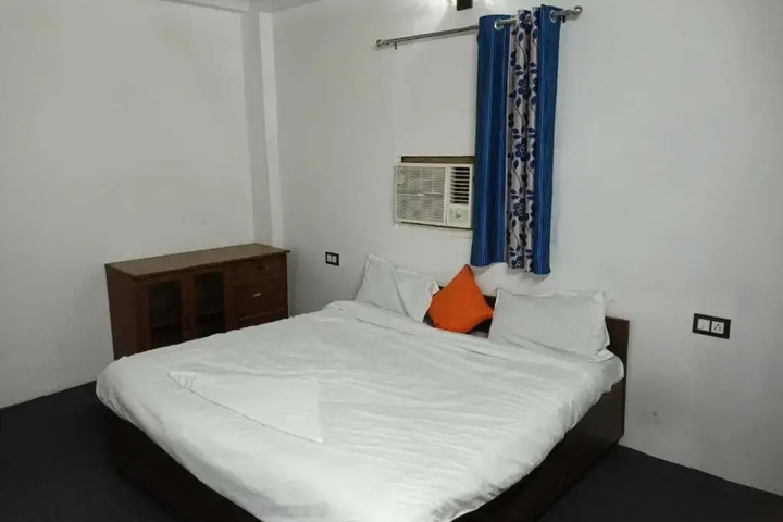 OYO 70129 Hotel Prime