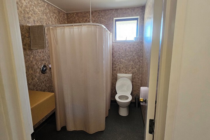 Room 29 of 45