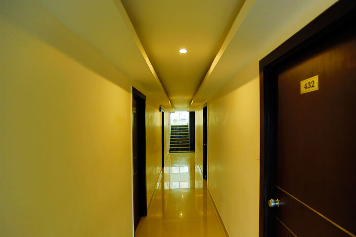 OYO ROOMS HITECH CITY