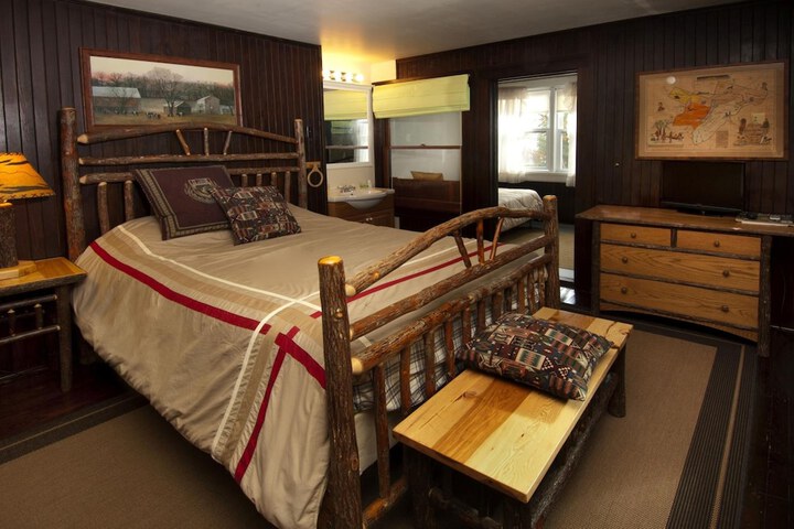 Room 9 of 46