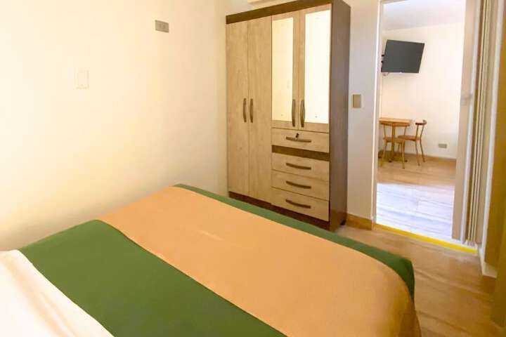 Room 114 of 284