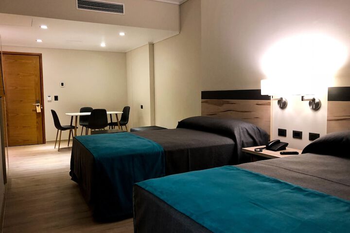Room 14 of 50