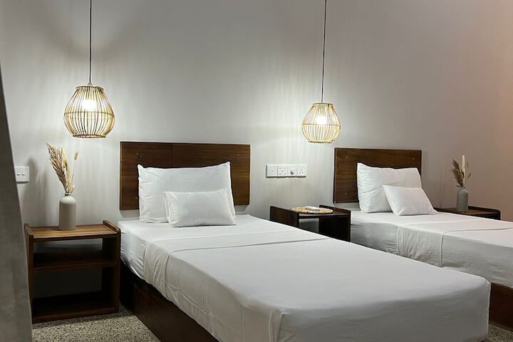 Room 5 of 29