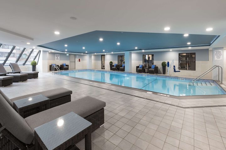 Pool Hotel
