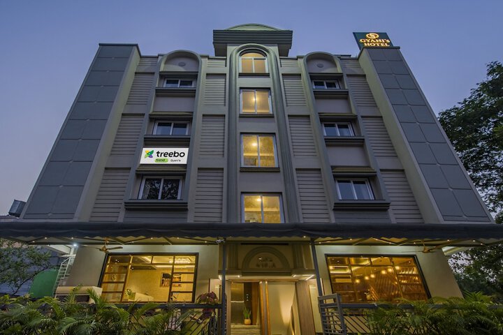 Hotel 37 of 38