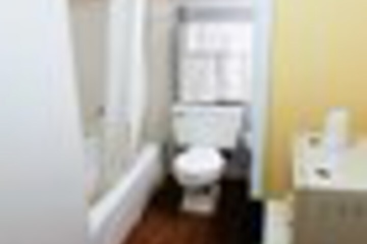 Room 122 of 144