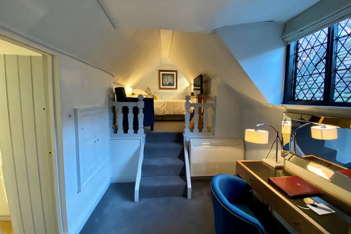 Room 101 of 301