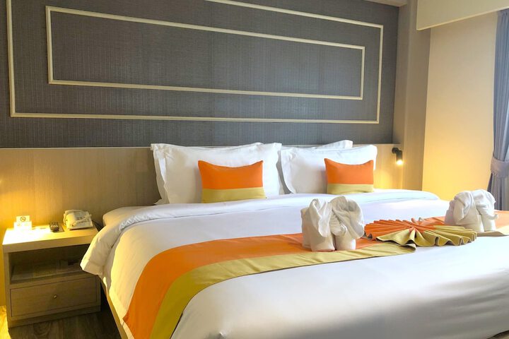 Room 35 of 150