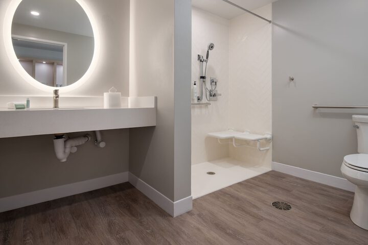 Room 20 of 29