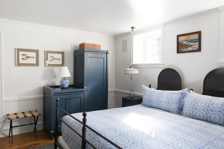 Room 17 of 72