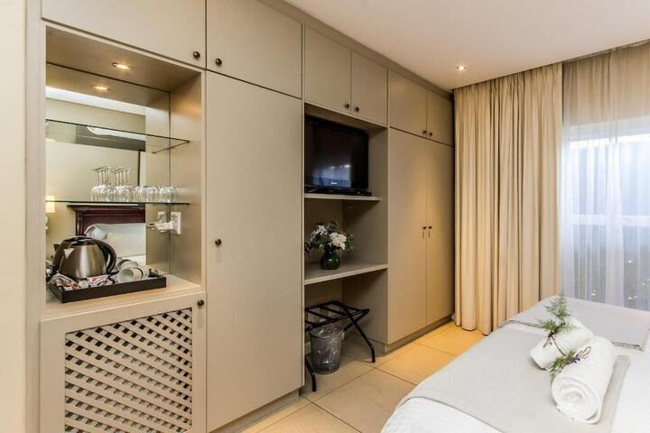 Room 15 of 67