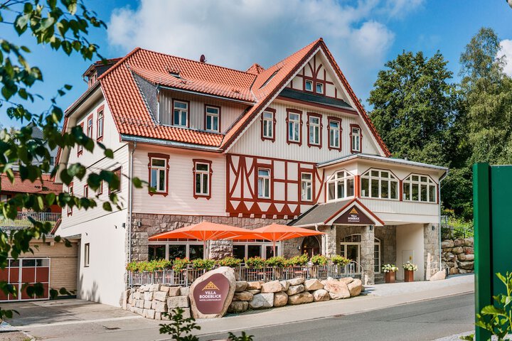 Hotel 74 of 75