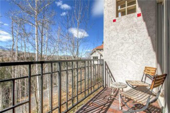 Terrace/Patio 2 of 27