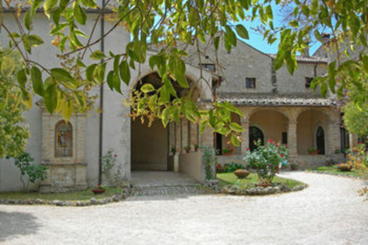 Hotel 7 of 25